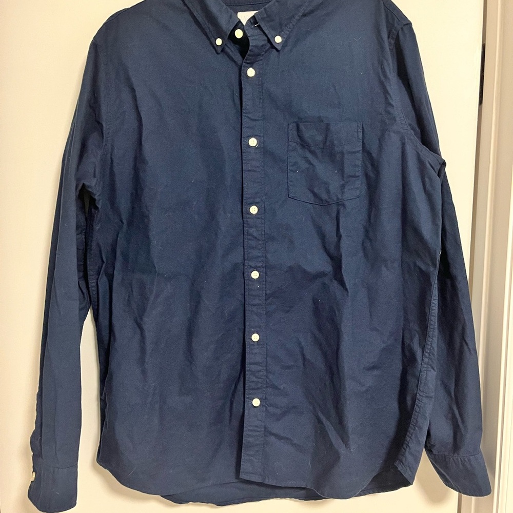 GAP Men's Deep Blue Casual Button-Down Shirt